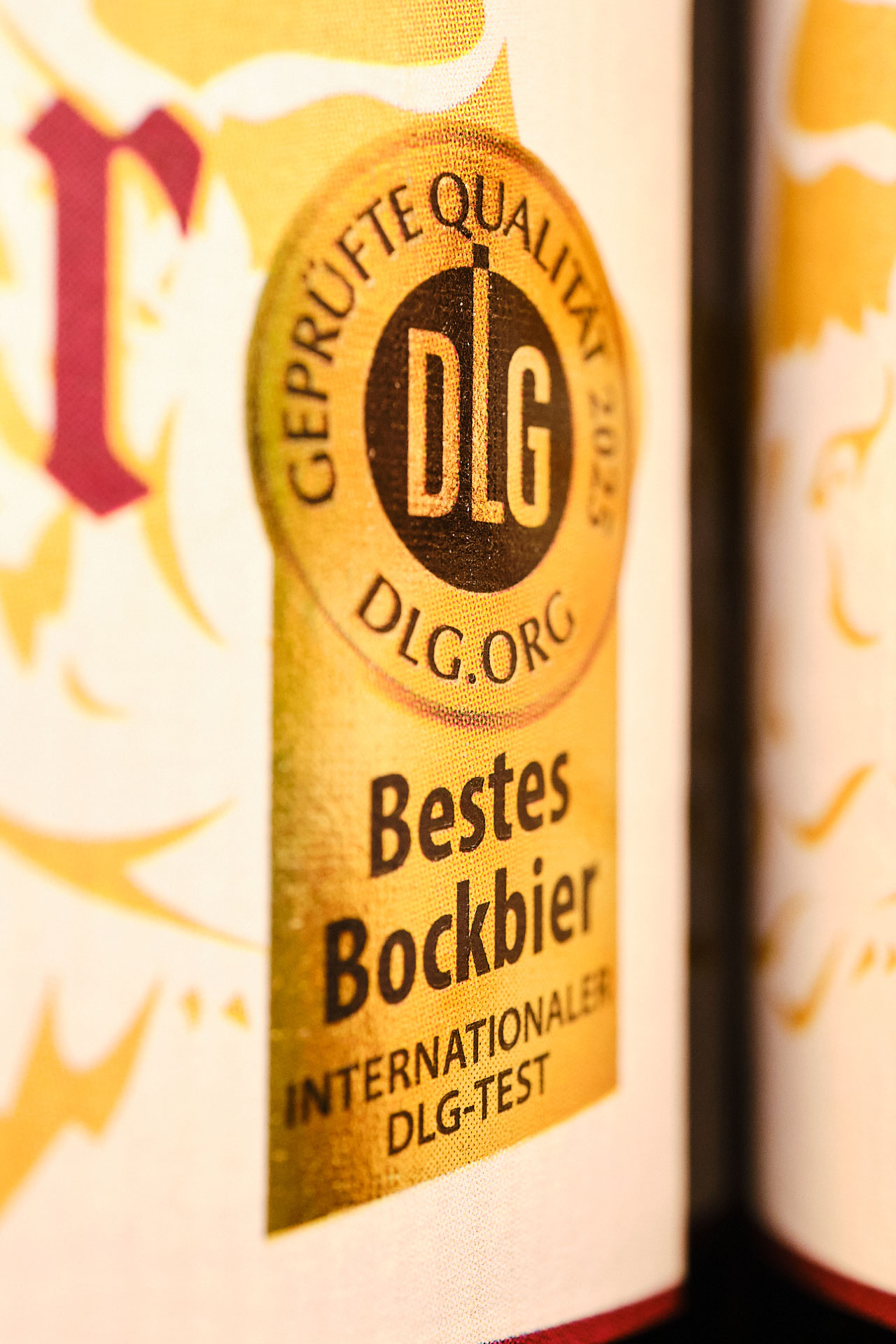 Das Bennator Bockbier wurde von der DLG (Deutsche Landwirtschafts-Gesellschaft) als bestes Bockbier Deutschlands geehrt. Das Bennator Bockbier wurde von der DLG (Deutsche Landwirtschafts-Gesellschaft) als bestes Bockbier Deutschlands geehrt.
